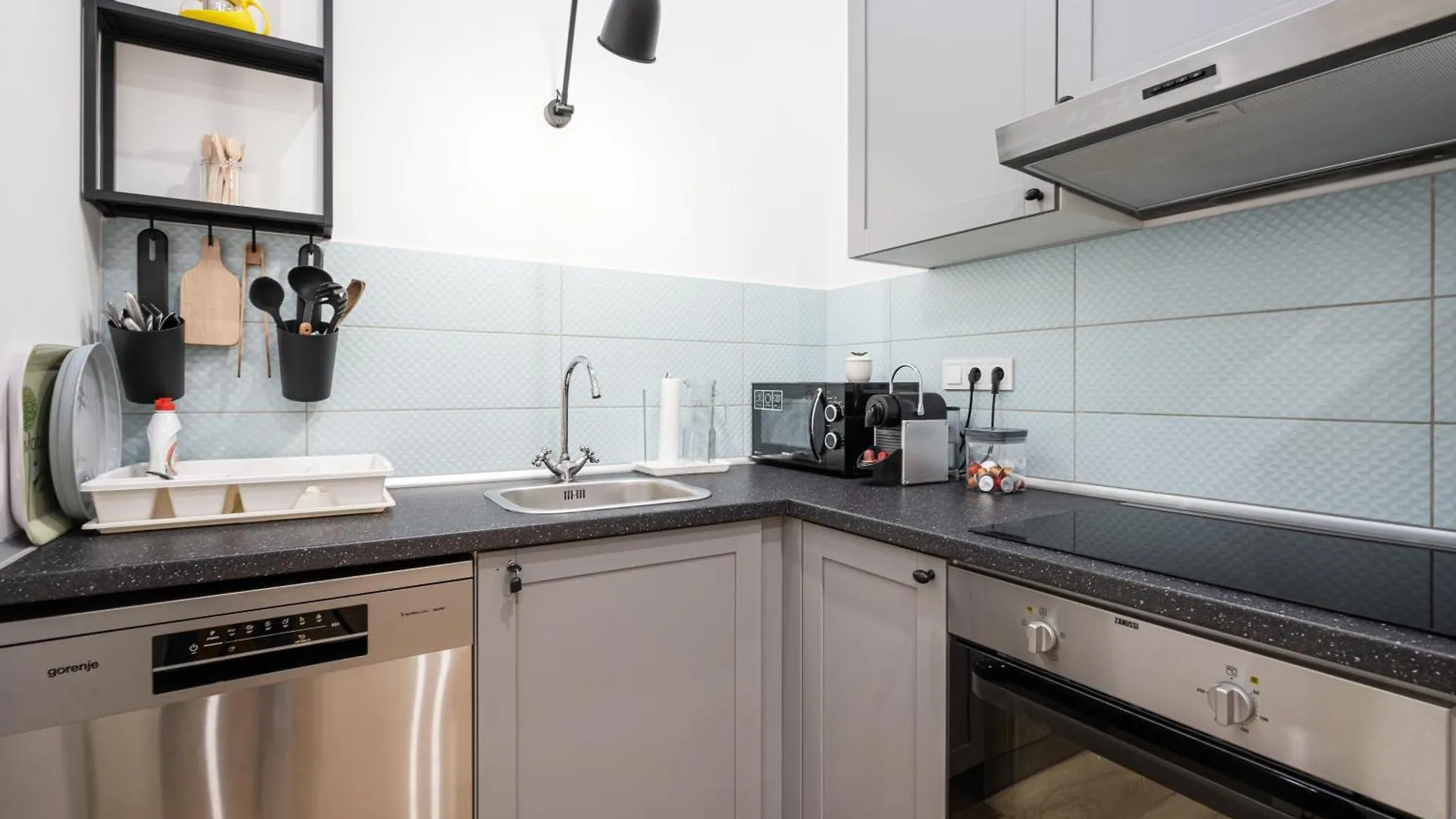 Kristi Tiptop Apartment In The Heart Of Budapesta